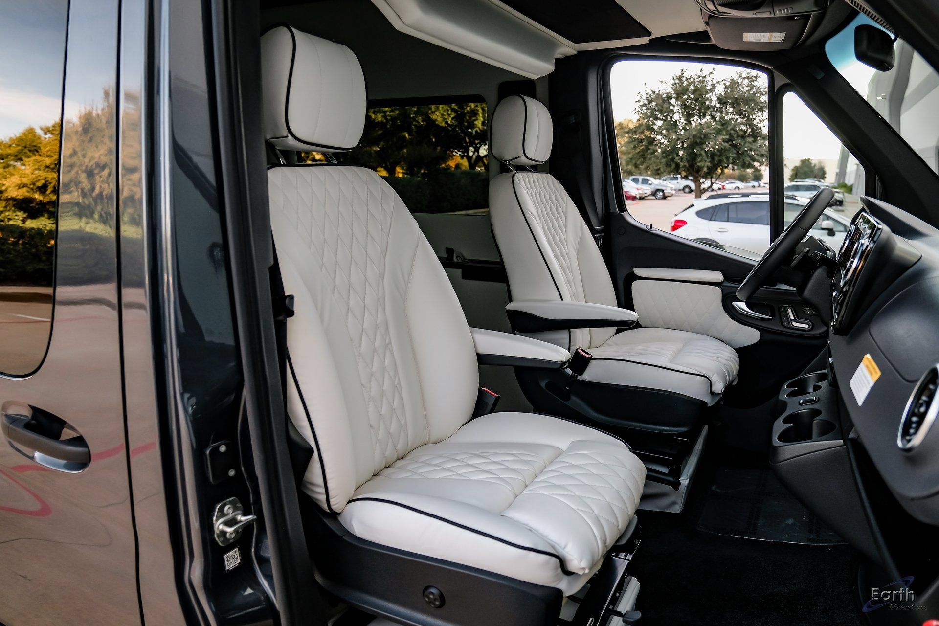 Used 2023 Mercedes-Benz Sprinter 3500 image 45