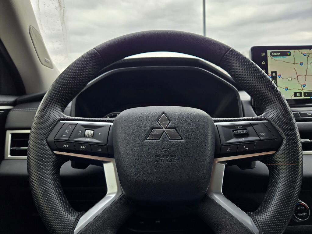 New 2026 Mitsubishi Outlander ES AWD/4WD image 26