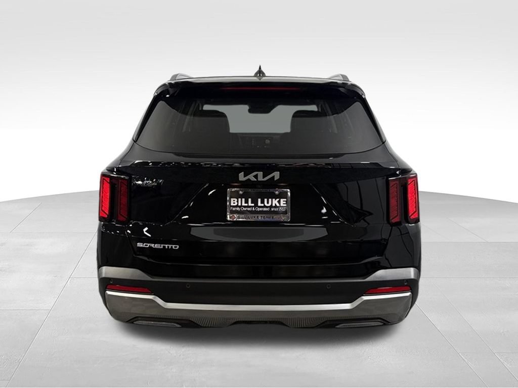 Used 2025 Kia Sorento EX w/ Panoramic Sunroof Package FWD image 8