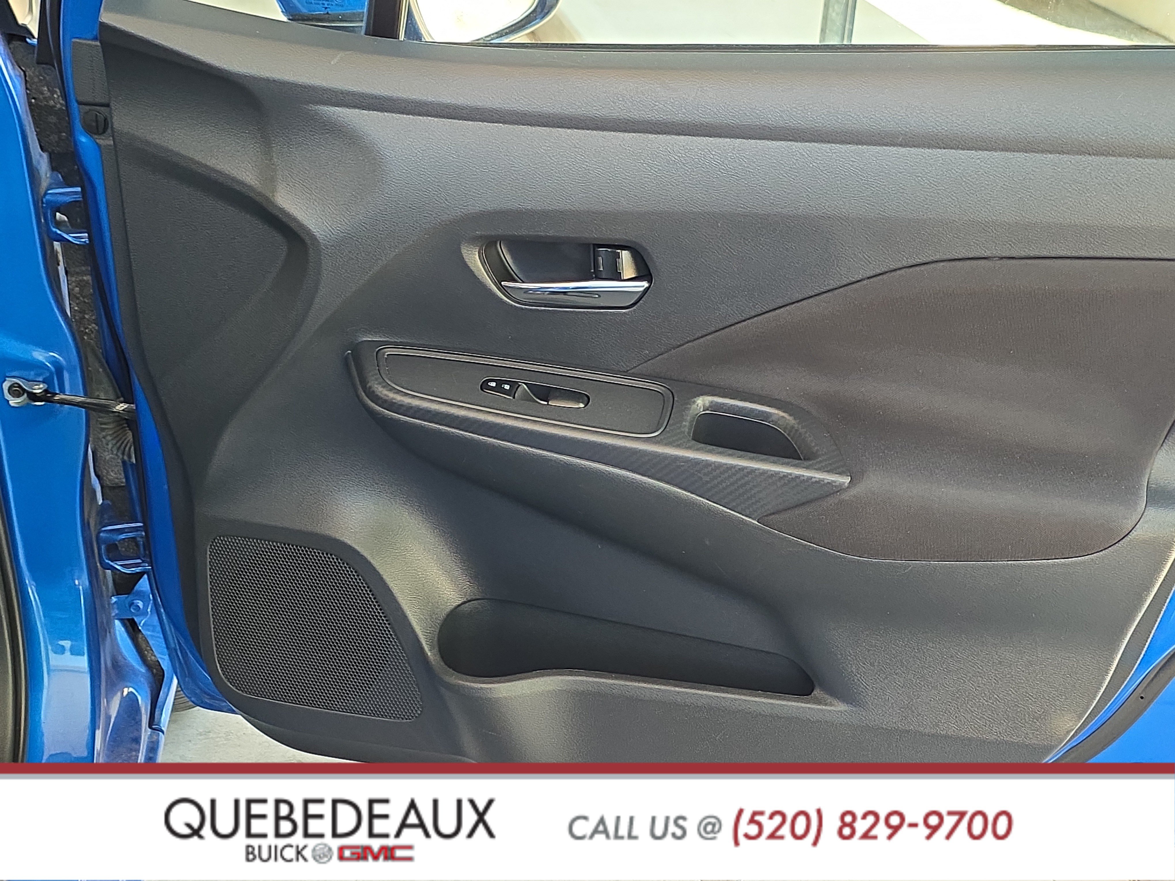 Used 2021 Nissan Versa SV FWD image 25