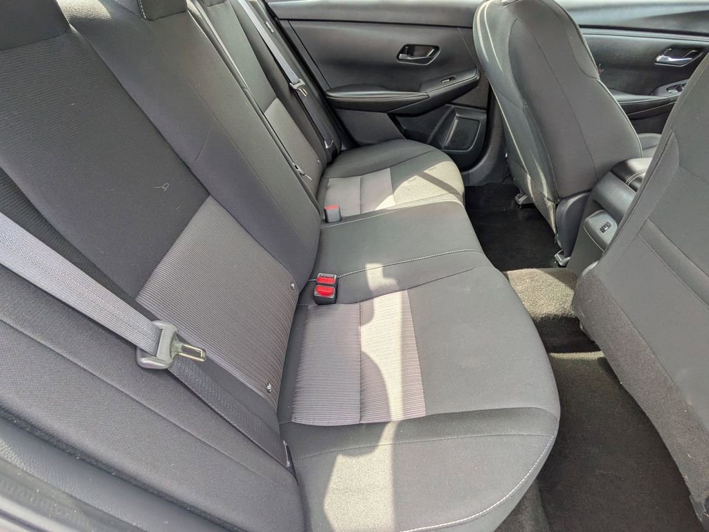 Used 2025 Nissan Sentra SV w/ All-Weather Package FWD image 23