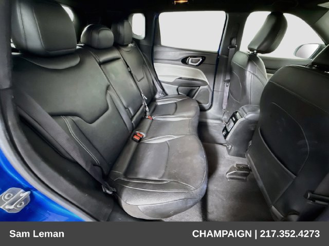 Used 2025 Jeep Compass Limited AWD/4WD image 24