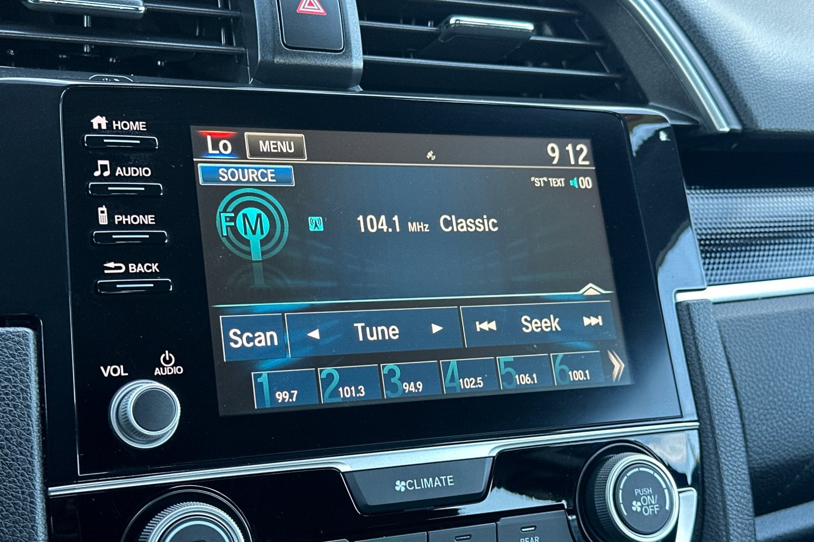Used 2019 Honda Civic Sport image 16