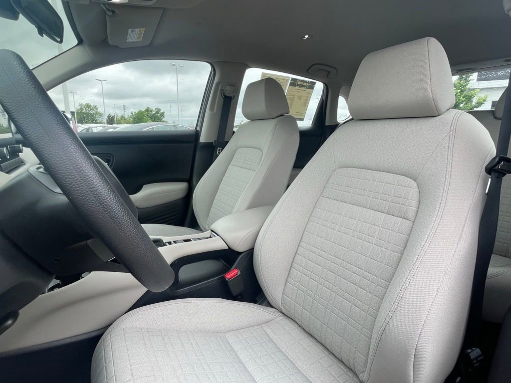 Used 2025 Honda HR-V LX image 19