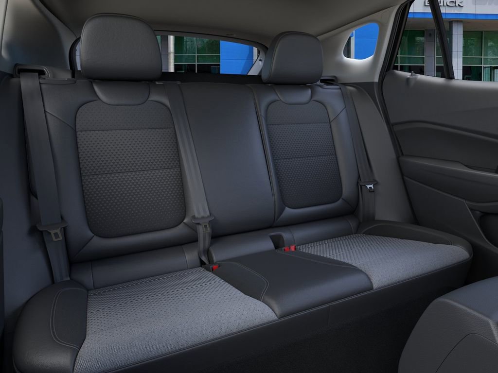 New 2026 Chevrolet Trax LT w/ Midnight Edition FWD image 17