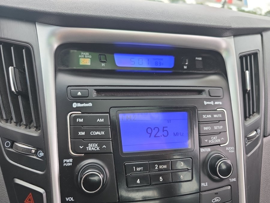 Used 2011 Hyundai Sonata GLS FWD image 16