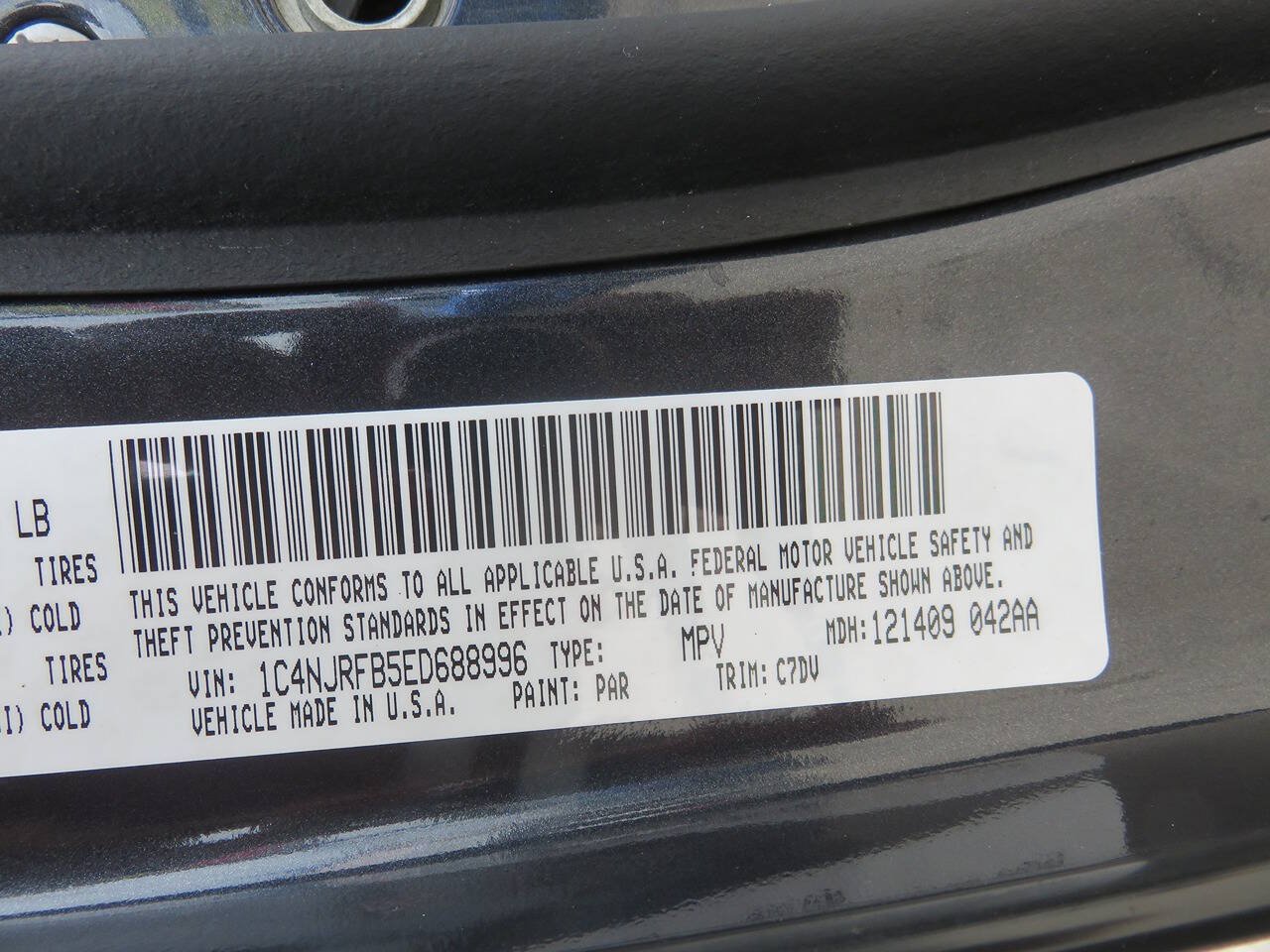 Used 2014 Jeep Patriot Latitude AWD/4WD image 39