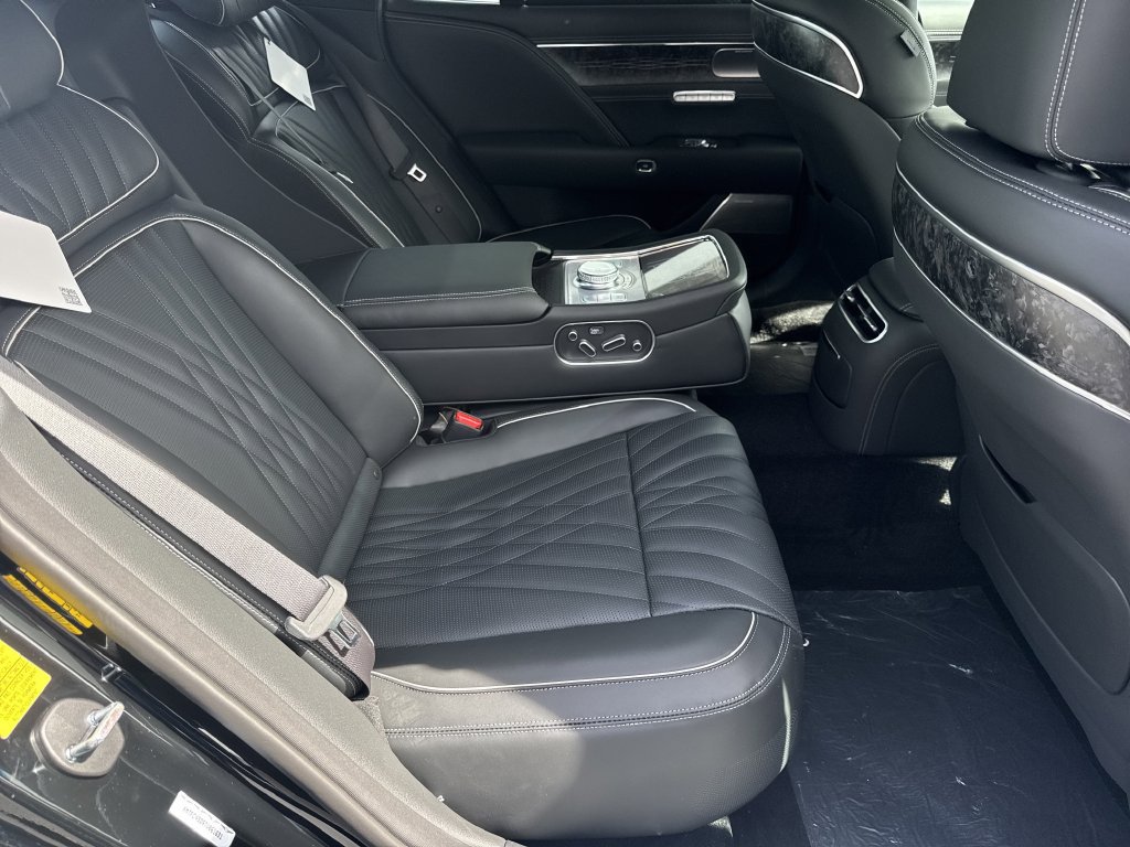 New 2026 Genesis G90 3.5T AWD/4WD image 15