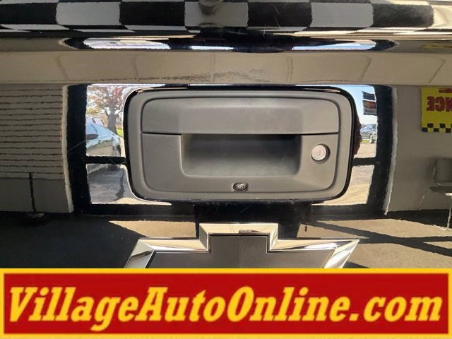 Used 2018 Chevrolet Silverado 1500 LT w/ All Star Edition AWD/4WD image 27