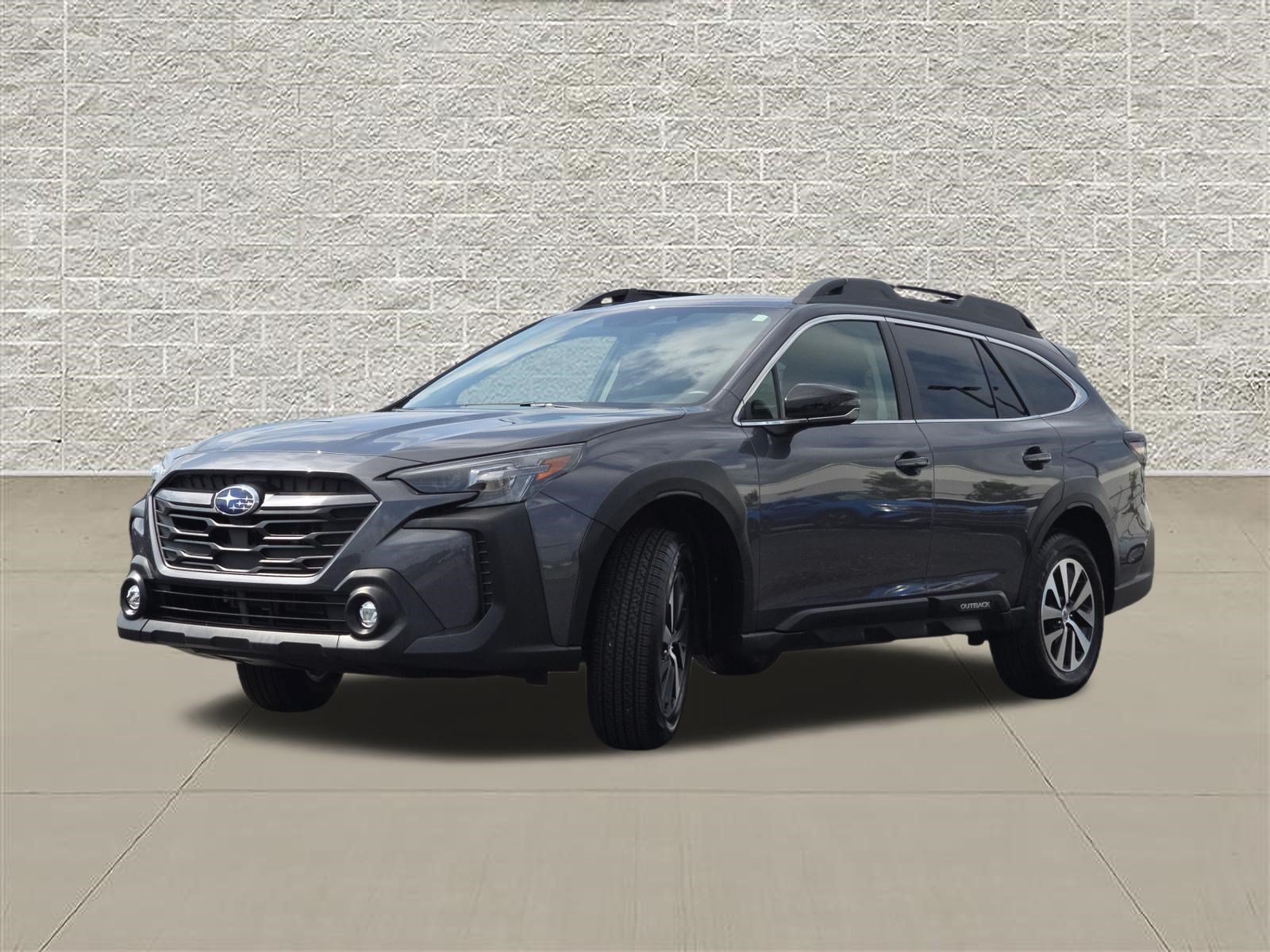 Certified 2025 Subaru Outback Premium w/ Popular Package #1 AWD/4WD image 3