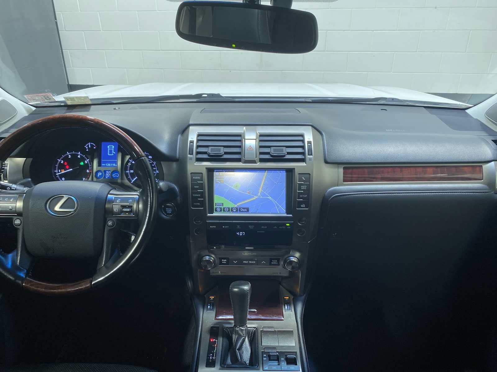 Used 2017 Lexus GX 460 Premium w/ Premium Package AWD/4WD image 10