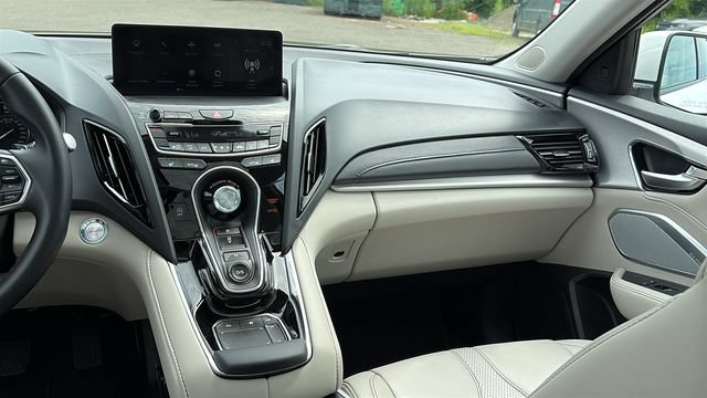 Used 2026 Acura RDX w/ Technology Package AWD/4WD image 26