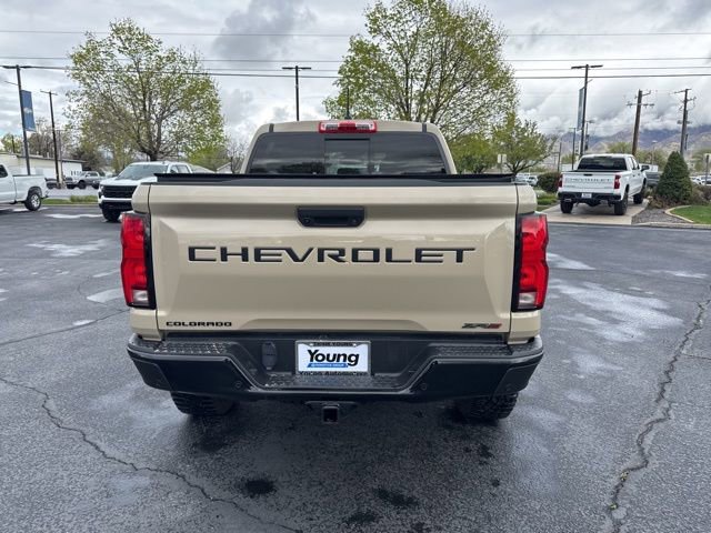 Used 2023 Chevrolet Colorado ZR2 w/ ZR2 Convenience Package III image 6