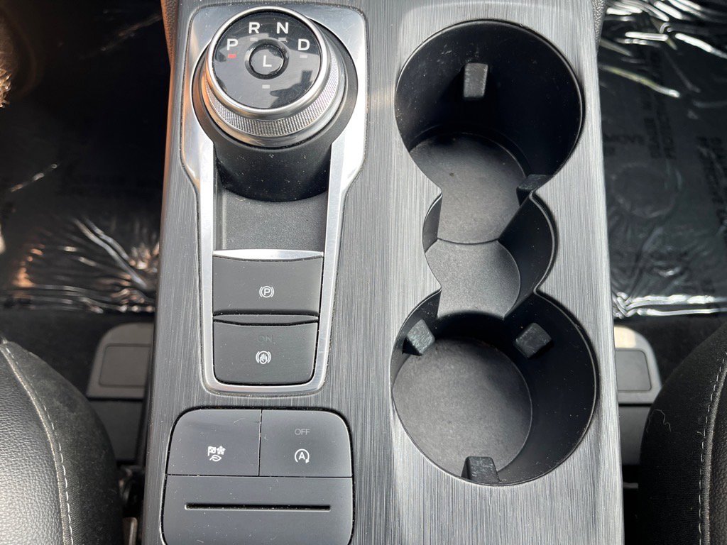 Used 2022 Ford Escape SEL w/ Equipment Group 302A image 19