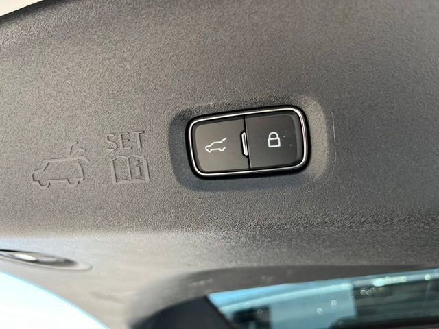 Used 2025 Ford Expedition Max Platinum AWD/4WD image 28