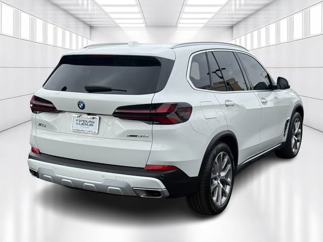 Used 2024 BMW X5 xDrive50e w/ Executive Package AWD/4WD image 5