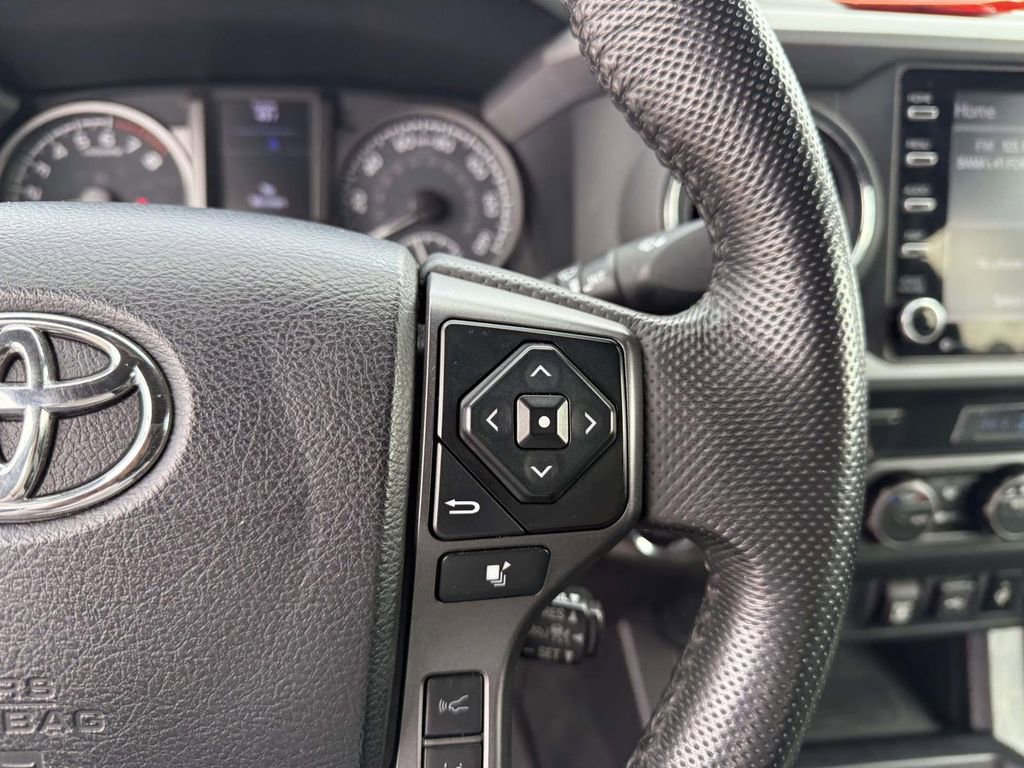 Used 2021 Toyota Tacoma TRD Off-Road image 17