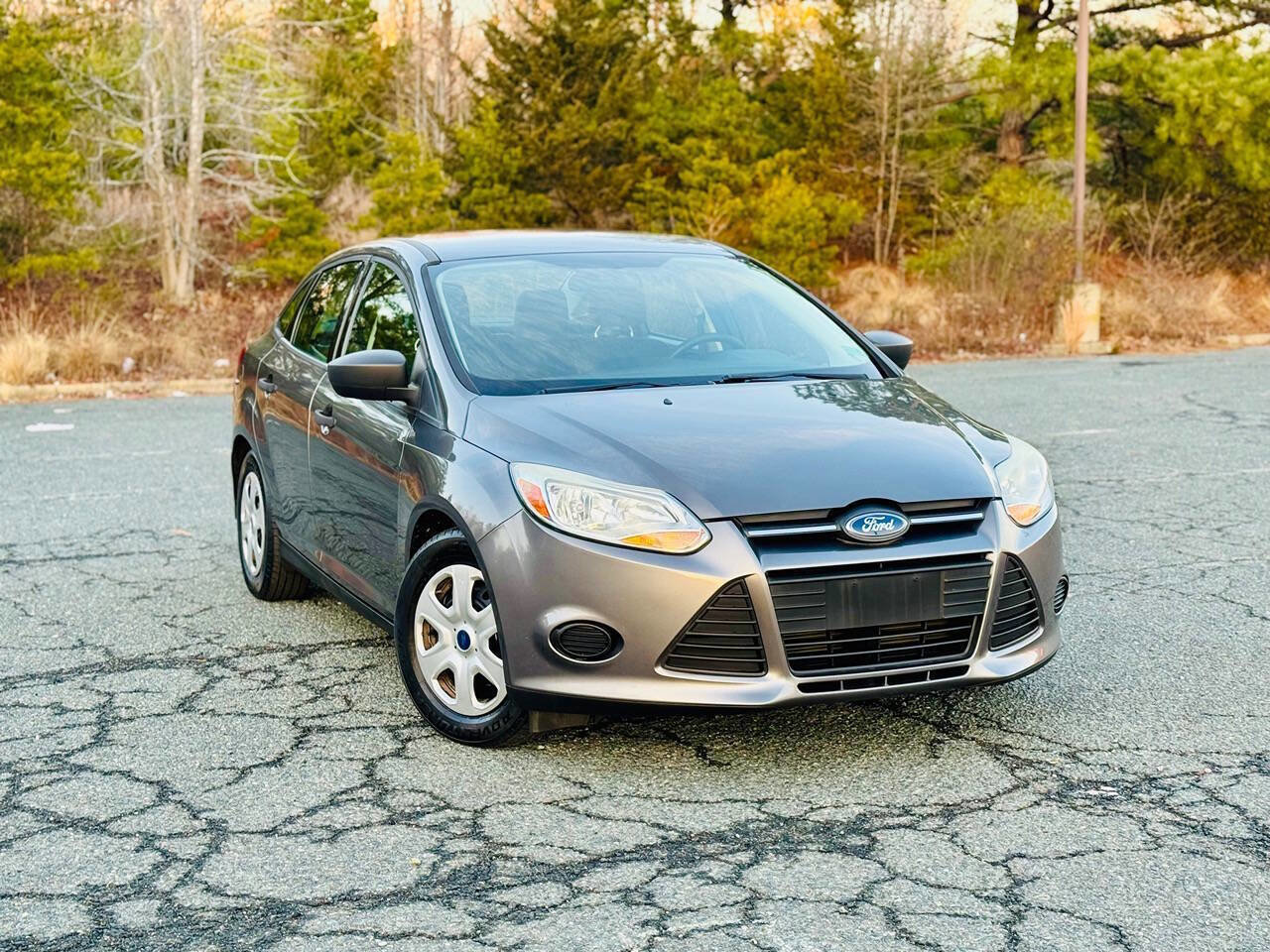 Used 2012 Ford Focus S image 2