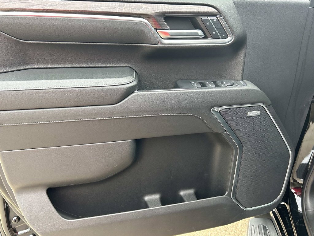 Certified 2023 Chevrolet Silverado 1500 LTZ AWD/4WD image 12