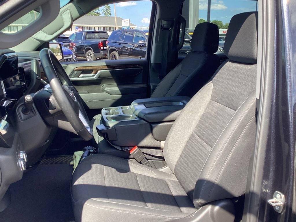 Used 2023 GMC Sierra 1500 Elevation AWD/4WD image 11