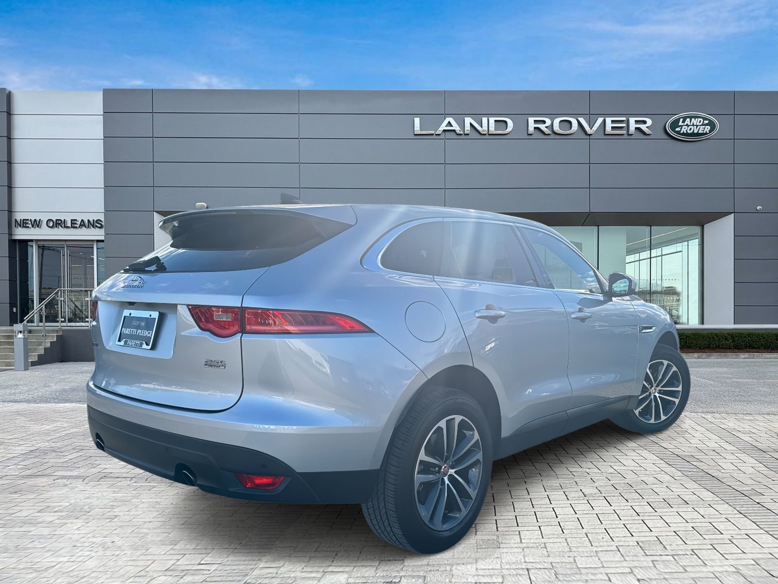 Used 2020 Jaguar F-PACE Premium image 6