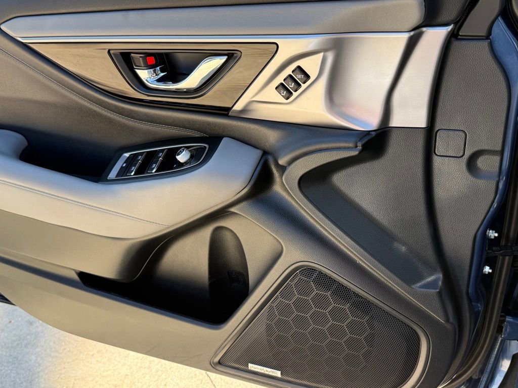 Used 2022 Subaru Outback Limited XT image 30