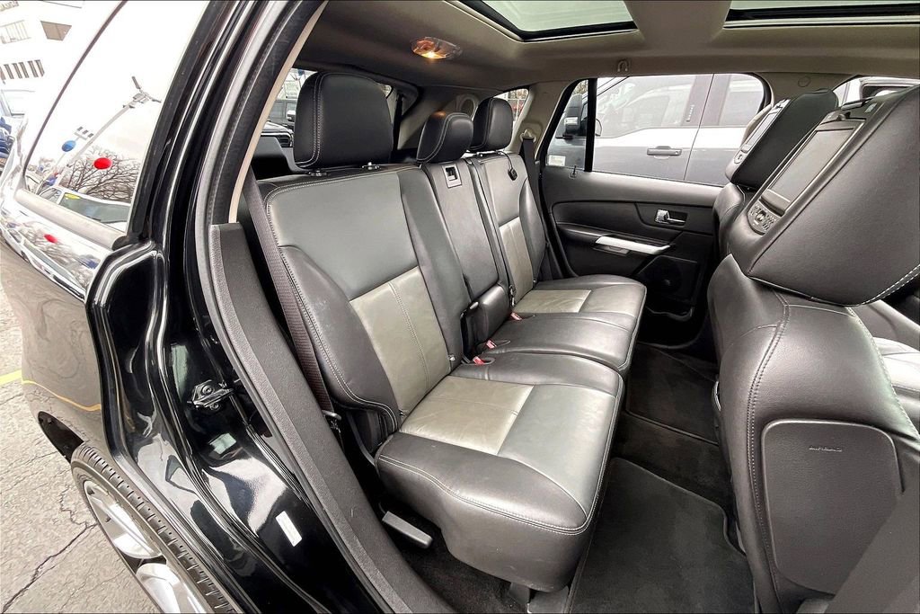 Used 2013 Ford Edge Sport w/ Driver Entry Pkg image 25