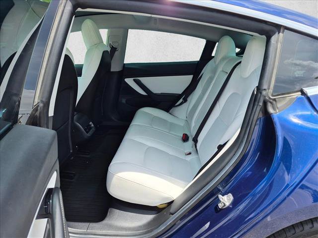 Used 2019 Tesla Model 3 Standard Range Plus RWD image 19