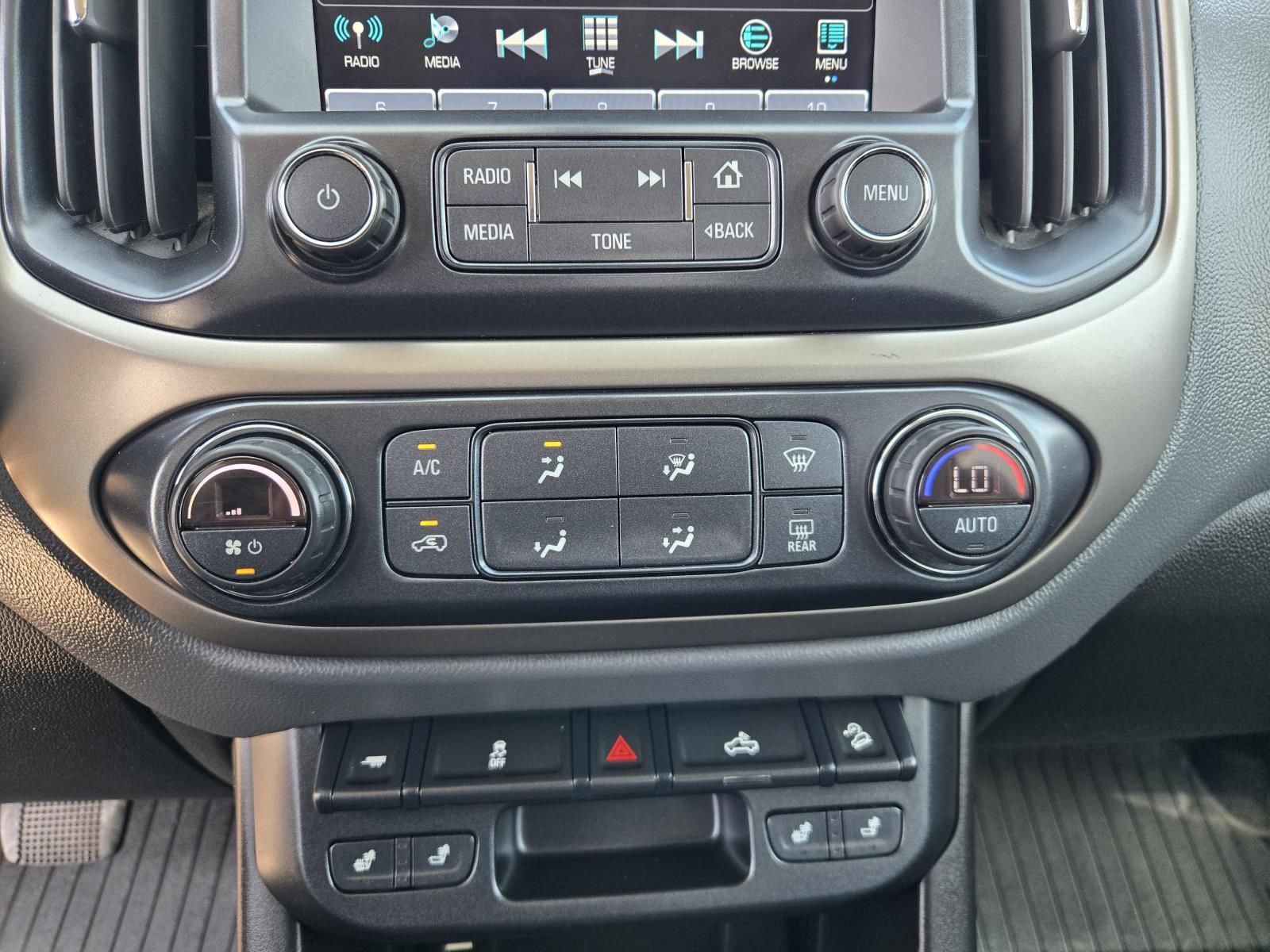 Used 2018 Chevrolet Colorado Z71 w/ Centennial Edition image 13