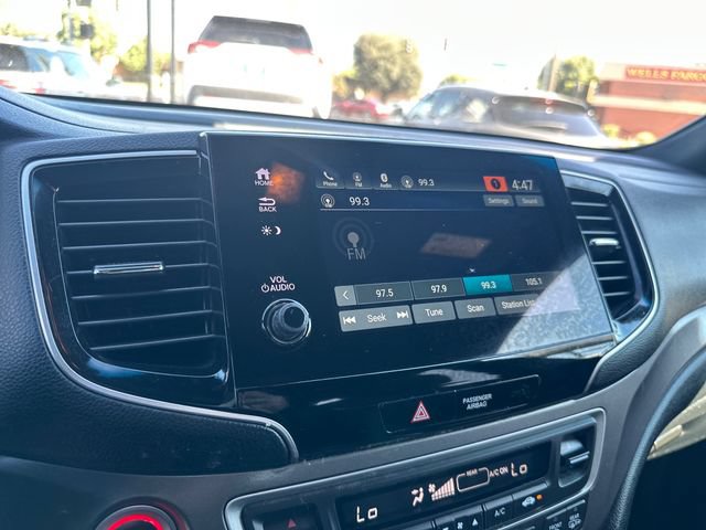 Used 2022 Honda Pilot Sport image 16