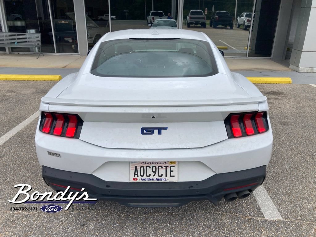 Used 2024 Ford Mustang GT Premium RWD image 4