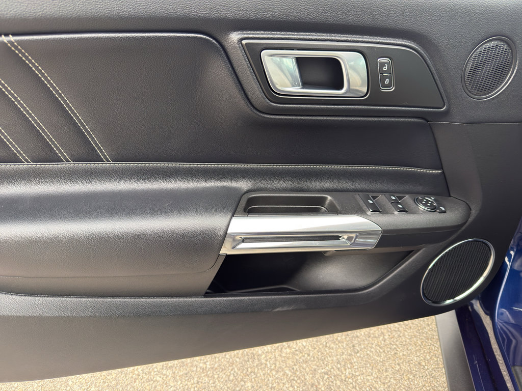 Used 2019 Ford Mustang Premium RWD image 12