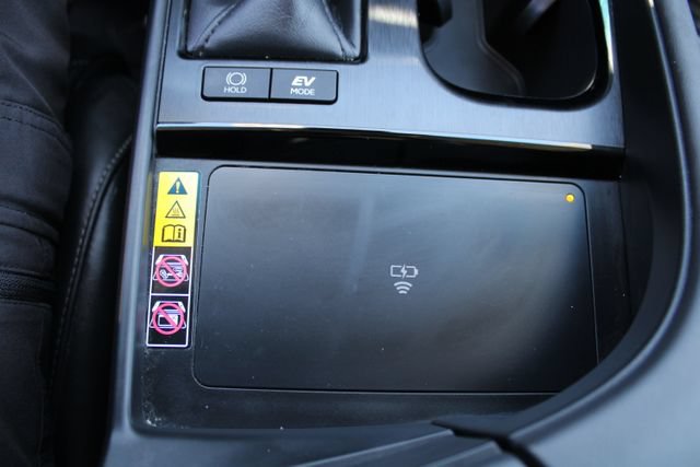 Used 2024 Lexus ES 300h w/ Accessory Package (Z1) FWD image 24