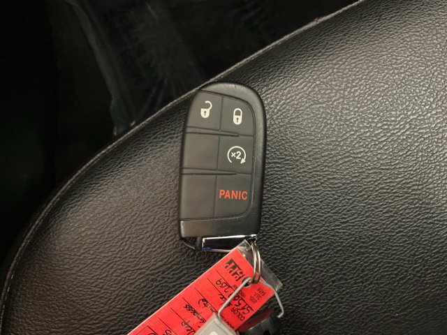 Used 2025 Jeep Compass Limited AWD/4WD image 27