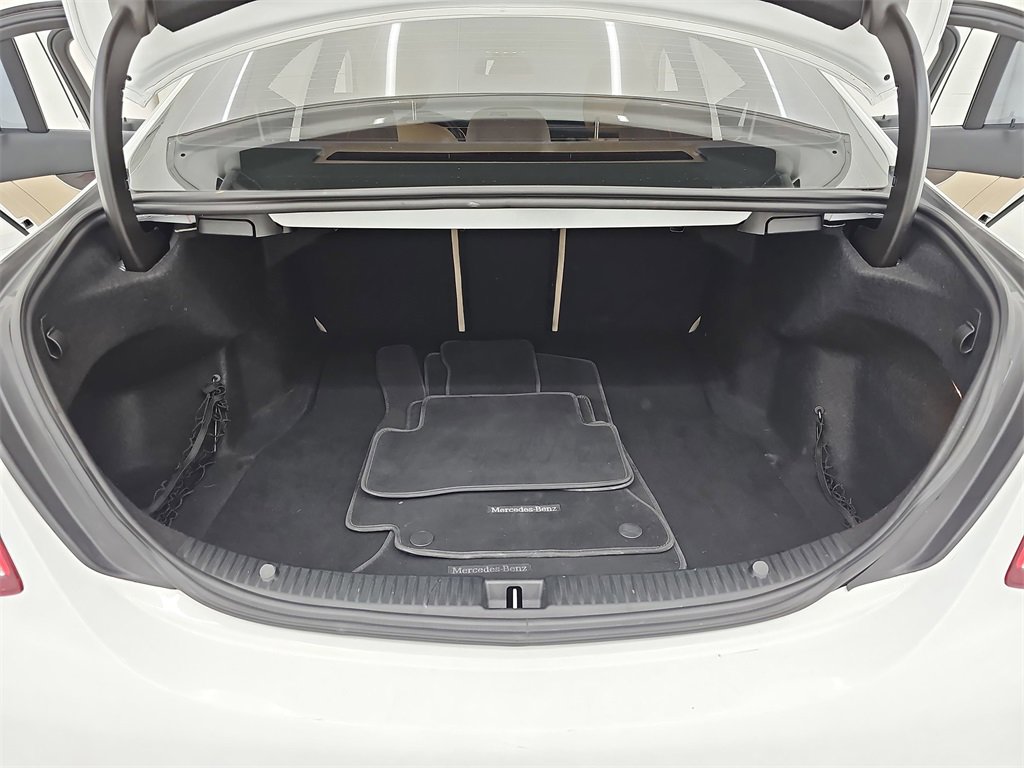 Used 2015 Mercedes-Benz C 300 Sedan image 14