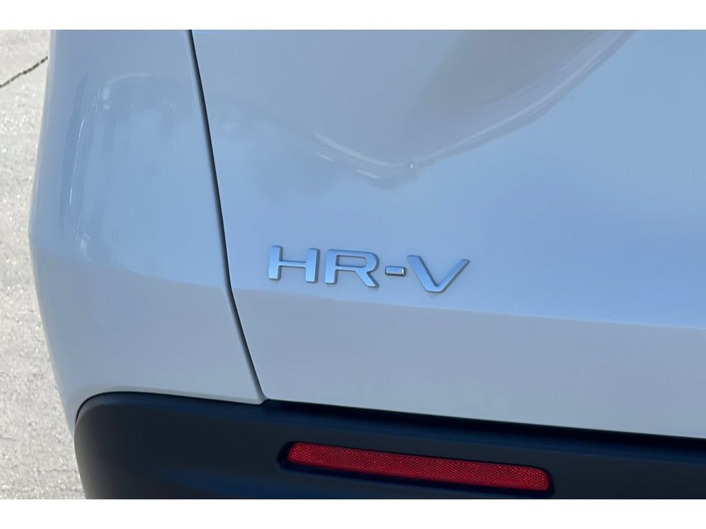Certified 2027 Honda HR-V LX image 46