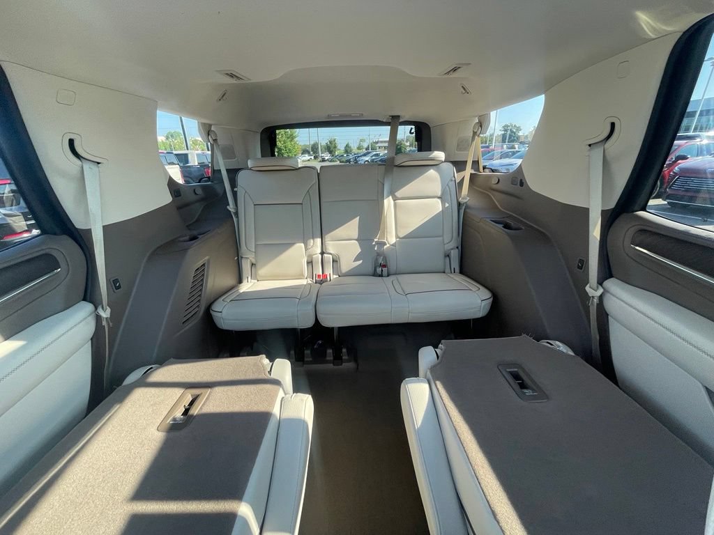 Used 2024 GMC Yukon Denali AWD/4WD image 21
