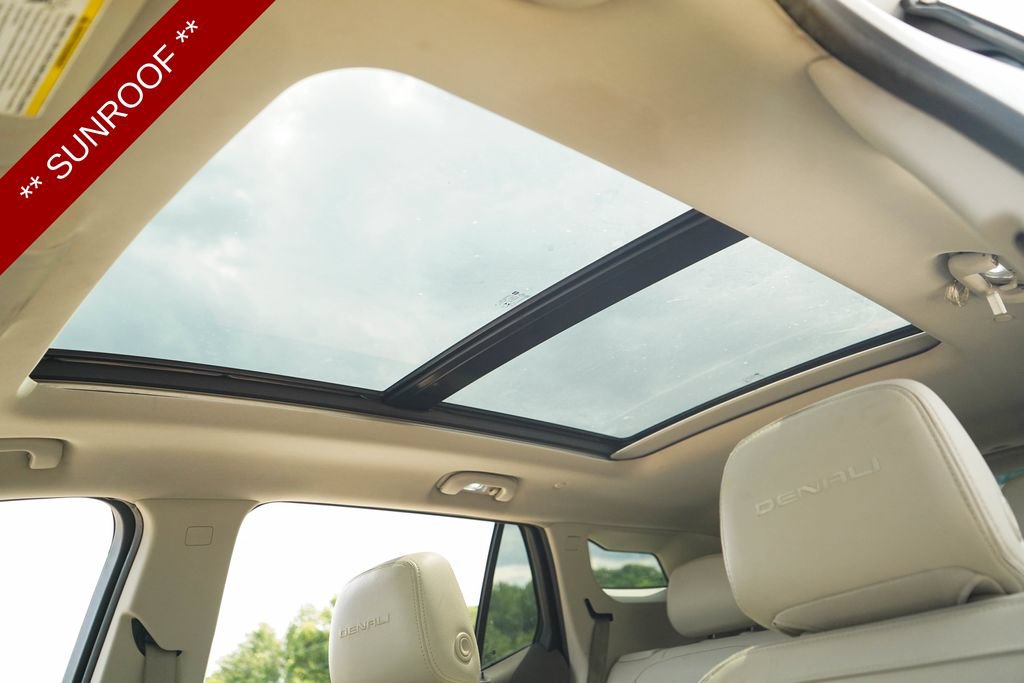 Used 2018 GMC Terrain Denali w/ Advanced Safety Package FWD image 13