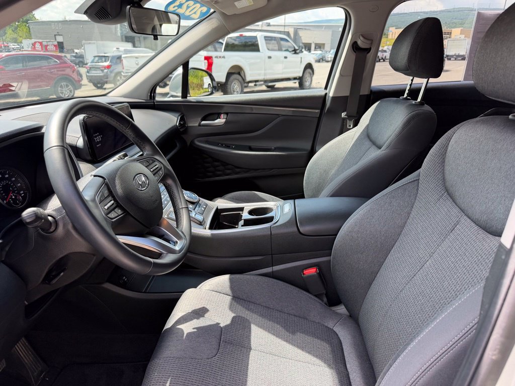 Used 2023 Hyundai Santa Fe SEL AWD/4WD image 8