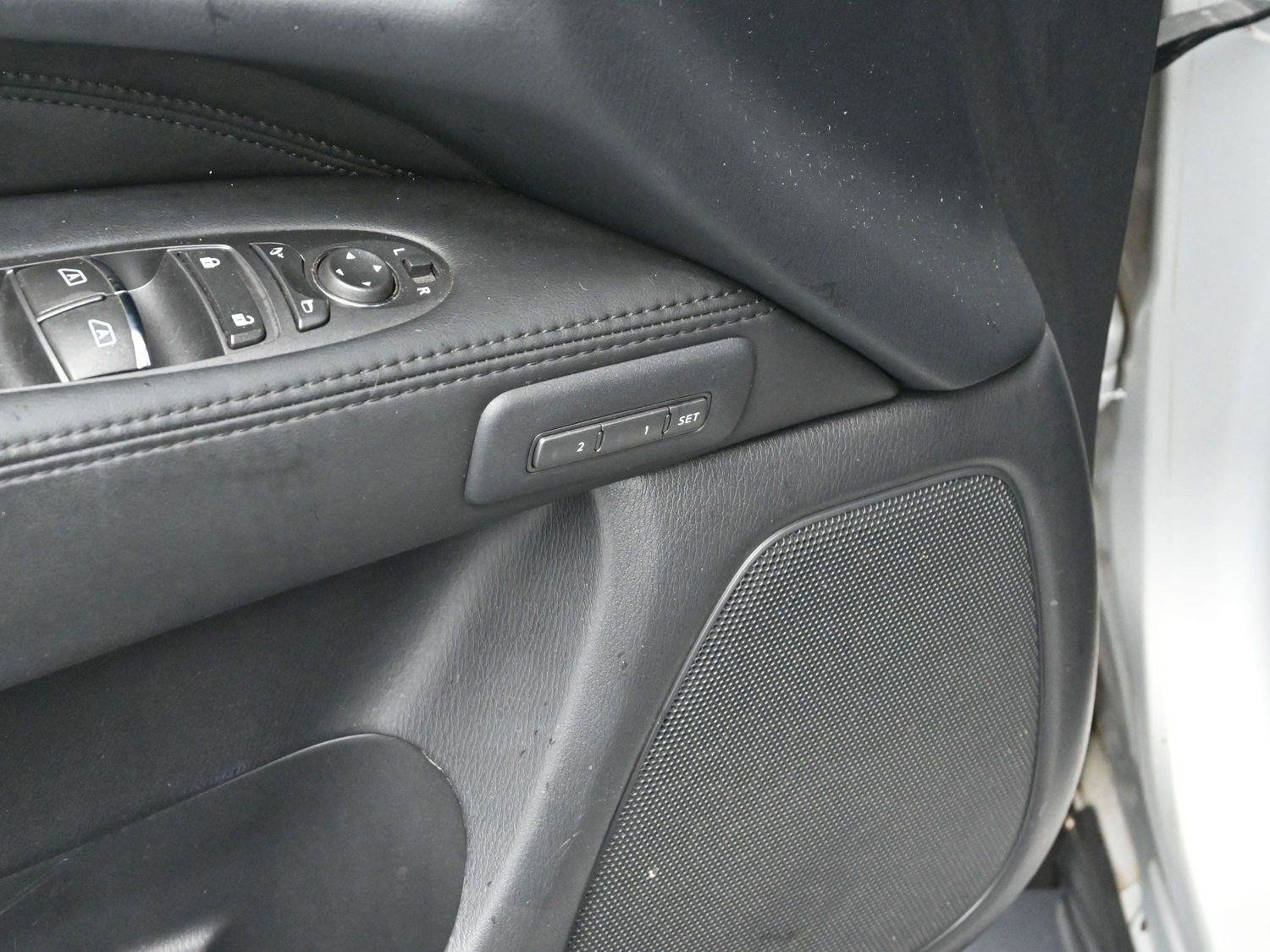 Used 2014 INFINITI QX60 AWD Hybrid w/ HEV Premium Package image 13