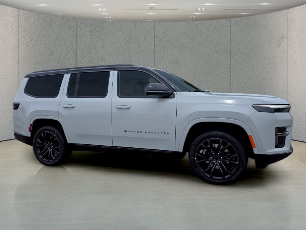 New 2027 Jeep Grand Wagoneer Summit AWD/4WD image 3