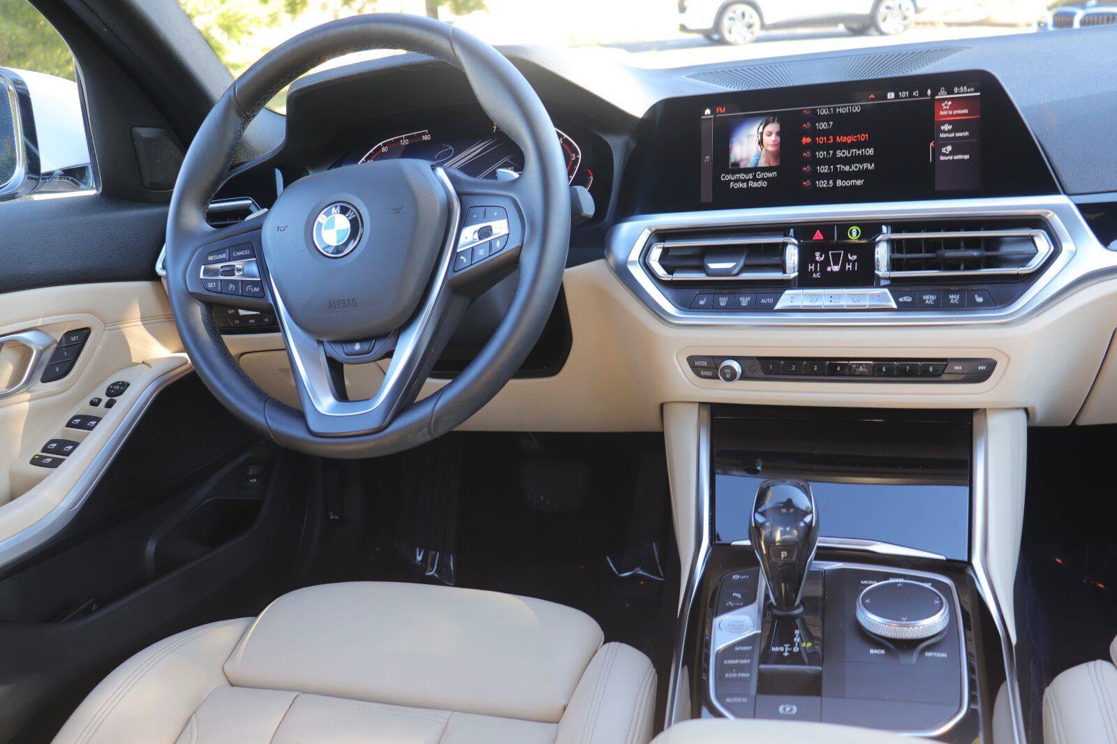 Used 2019 BMW 330i Sedan w/ Premium Package RWD image 25