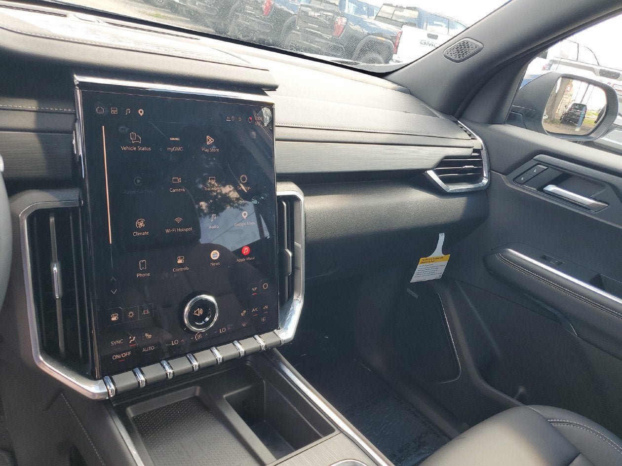 New 2026 GMC Acadia Elevation w/ Elevation Premium Package FWD image 26