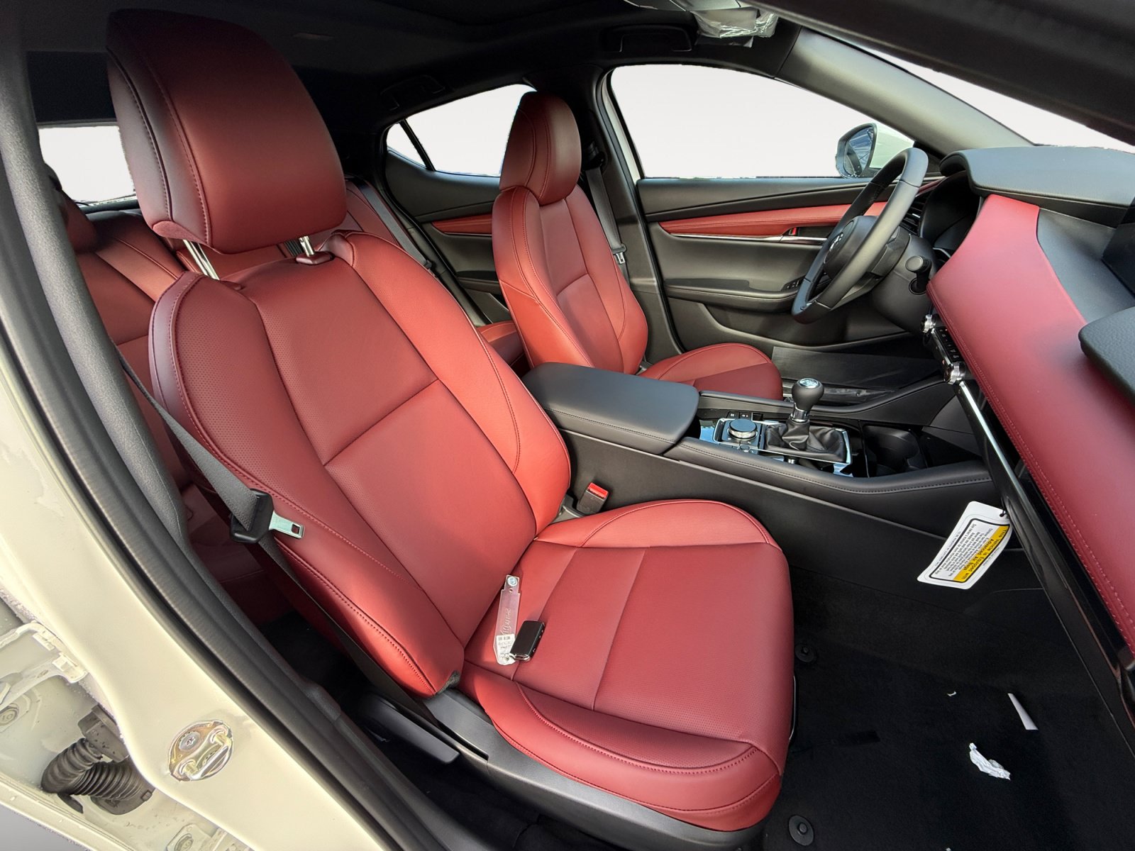 New 2026 MAZDA MAZDA3 2.5 S Hatchback w/ Premium Pkg FWD image 19