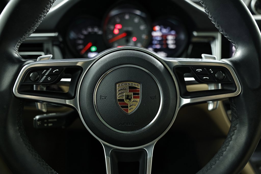 Certified 2020 Porsche Macan S image 33