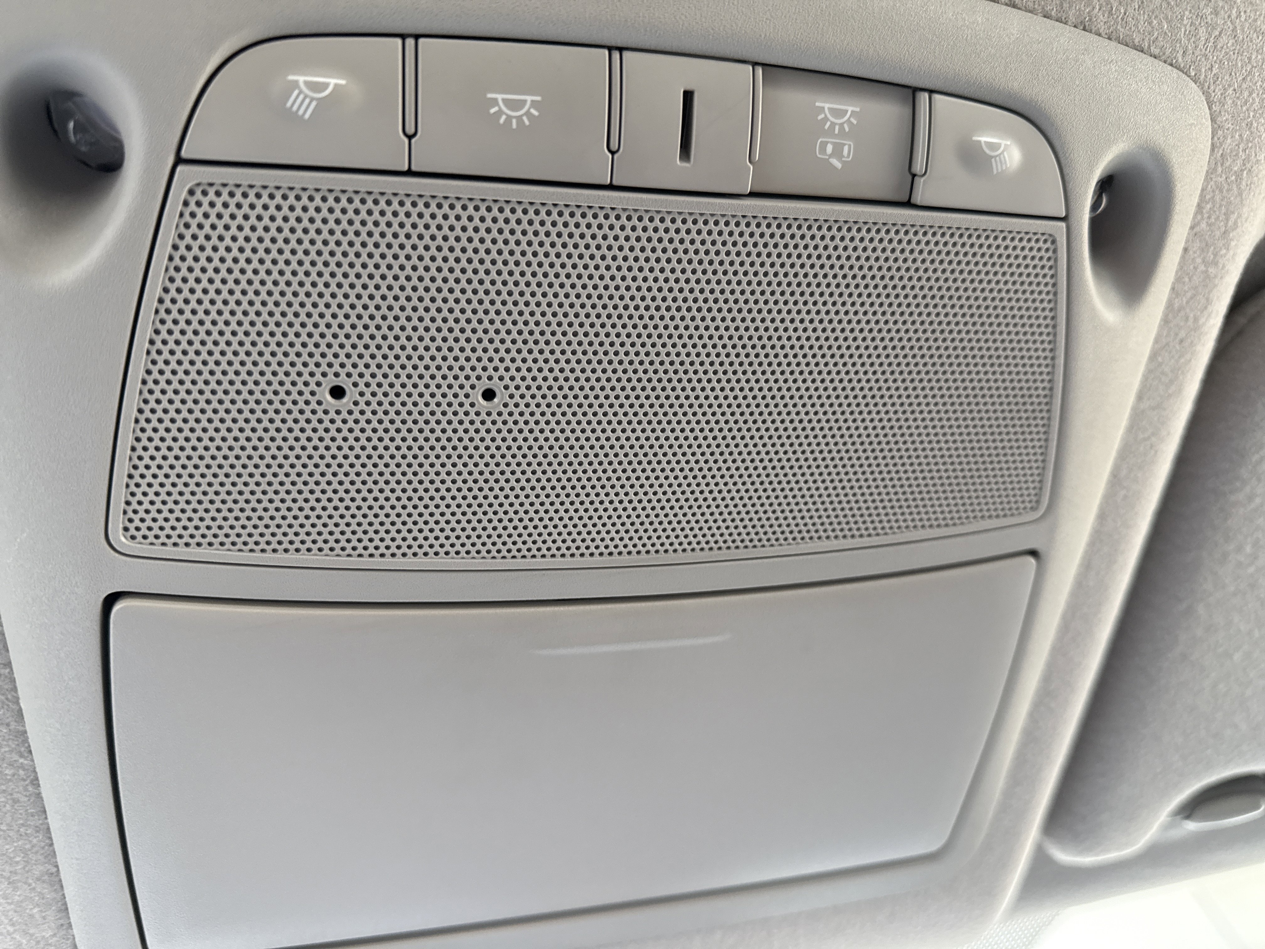 Certified 2024 Nissan Leaf S image 22