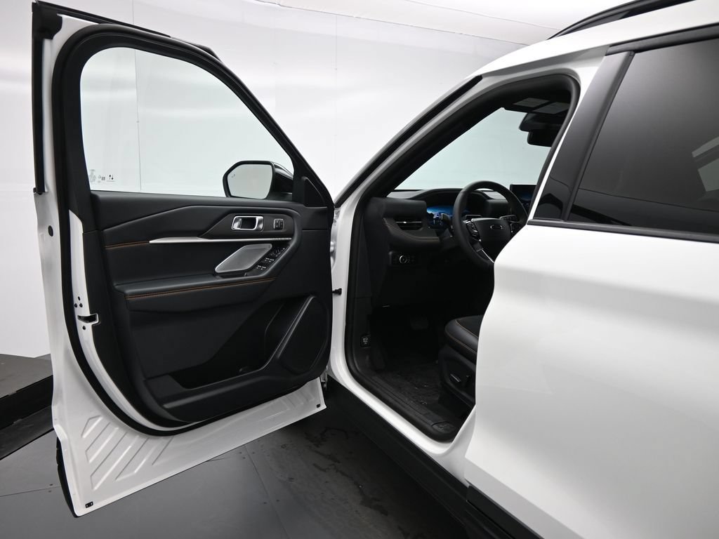 New 2026 Ford Explorer Tremor w/ Tremor Ultimate Package AWD/4WD image 8