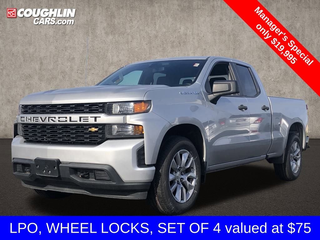 Used 2019 Chevrolet Silverado 1500 Custom w/ Custom Convenience Package image 3