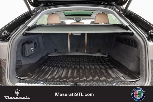 Used 2023 Audi Q8 Premium w/ Convenience Package image 28