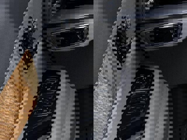 New 2026 Cadillac Vistiq Sport w/ LPO, Floor Liner Package image 22